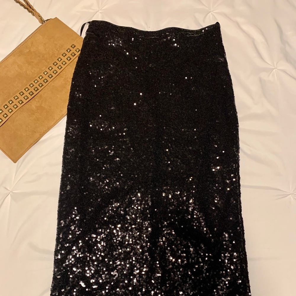 She & Sky Black Sequence Pencil Skirt